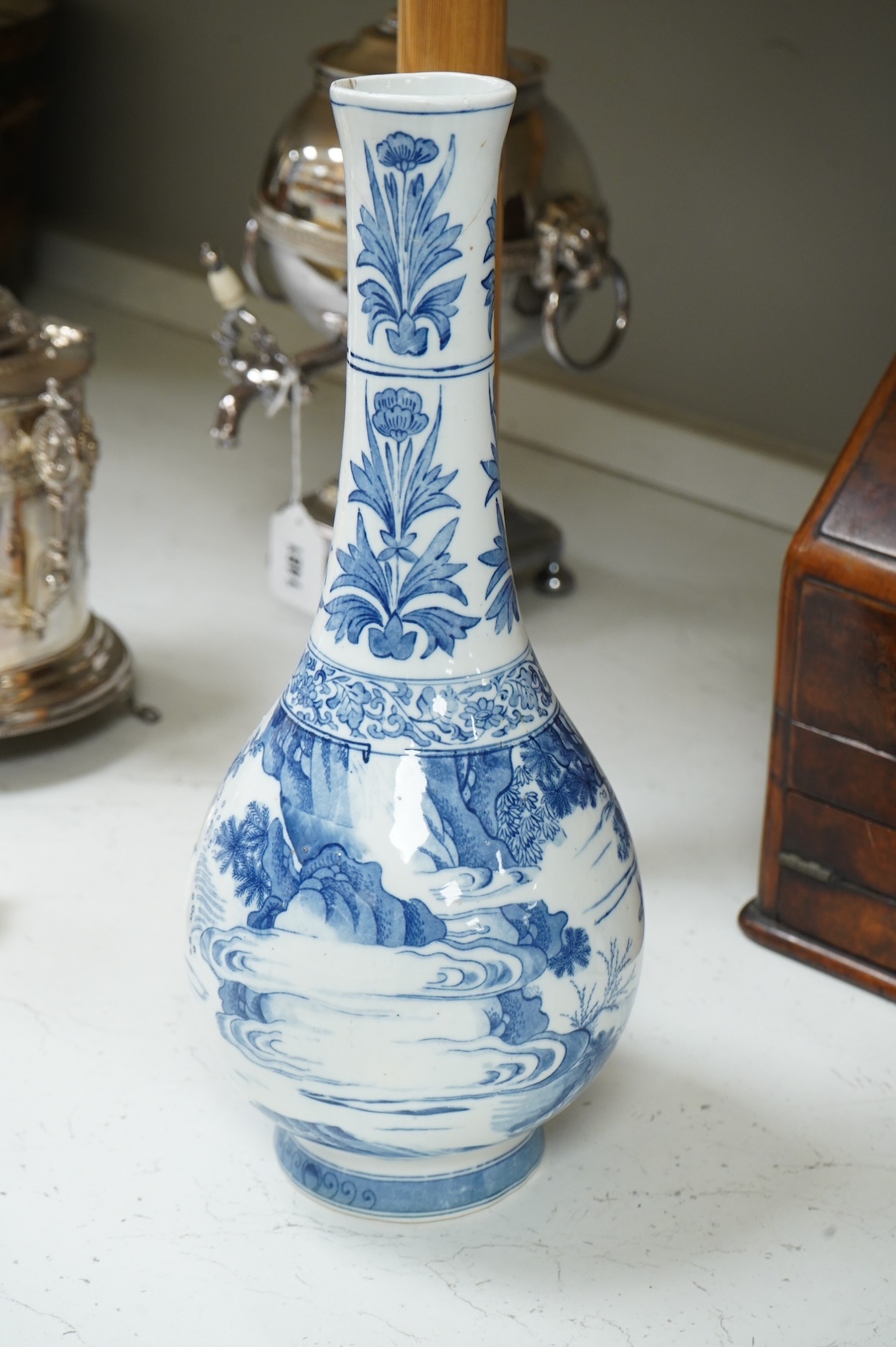 A Chinese style blue and white vase, 39cm high